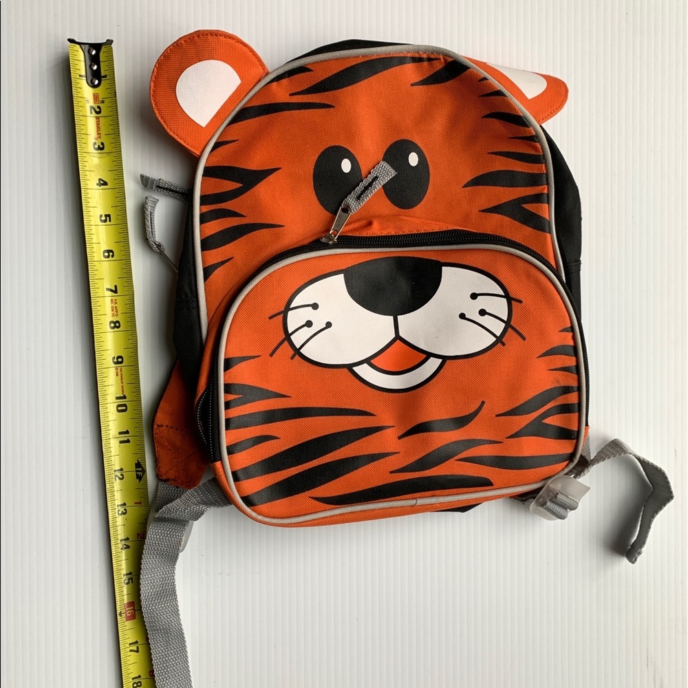 Tiger Tigger Disney • backpack 🎒 {Childs}
